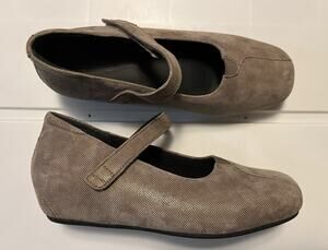 Ziera Rival Wedge Mary Jane Womens Size 38 W US 7.5 W Suede Shimmer Shoes